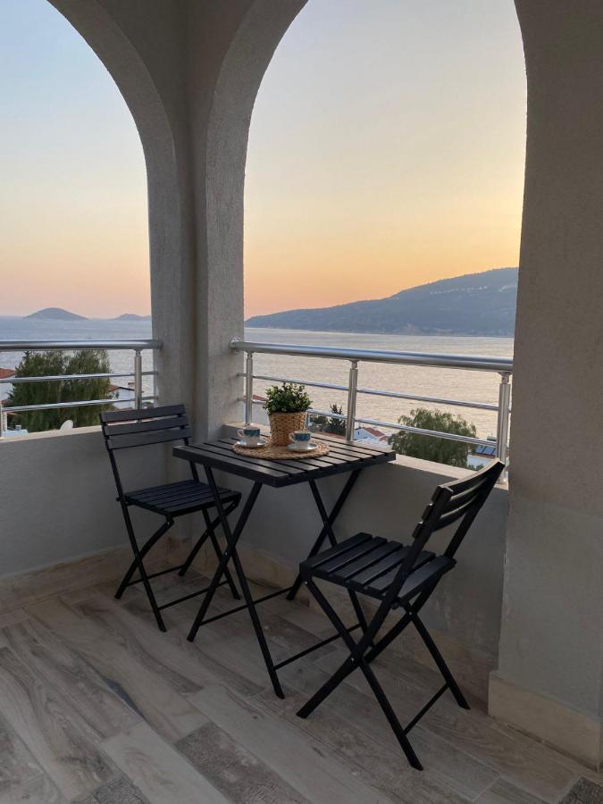 Shared Pool Flat Located 3 Min To Beach In Kalkan Apartment Luaran gambar