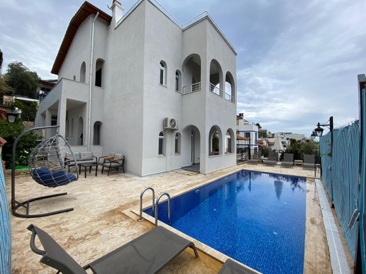 Shared Pool Flat Located 3 Min To Beach In Kalkan Apartment Luaran gambar